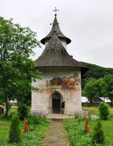 Pătrăuţi Monastery Painted Churches Of Bucovina Romania Flickr