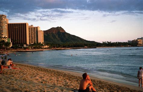Waikiki Beach Diamond Head Honolulu Hawaii Usa 1994 Flickr