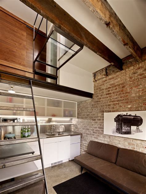 Un Micro Appartement De 15 Mètres Carrés Dans Une Maison En Brique