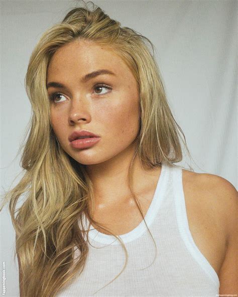 Natalie Alyn Lind Nude The Fappening Photo 1405580 FappeningBook
