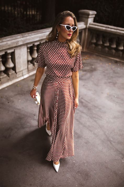 Pretty Woman Vibes The Brown Polka Dot Set Memorandum Nyc Fashion And Lifestyle Blog For The
