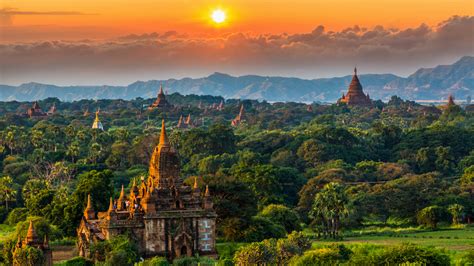 ပြည်ထောင်စု သမ္မတ မြန်မာနိုင်ငံတော် «пьидаунзу мьянма найнгандо»), сокращённо — мья́нма. Where To Watch Stunning Sunrise & Sunset In Bagan, Myanmar ...