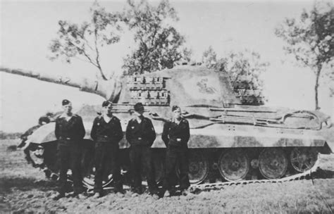 Tiger Ii Panzer Vi Konigstiger Schwere Panzer Abteilung 505 World War