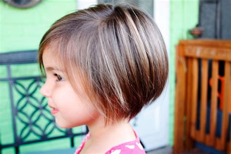 تسريحة شعرها واليوم سوف نستعرض العديد من قصات شعر. أجمل قصات شعر قصير للاطفال 2020 - موسوعة