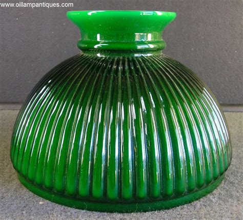 Green Ribbed Glass Lamp Shade Oil Lamp Antiques