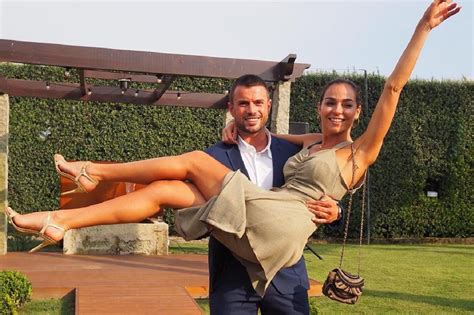 Foi através das redes sociais que o casal partilhou com os fãs que a relação chegou ao fim. Vanessa Martins revela como conheceu Marco Costa