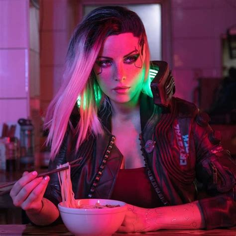 cyberpunk 2077 v cosplay por irina meier in 2020 with images cyberpunk 2077 cyberpunk