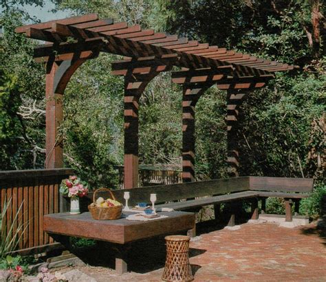 Overhang Pergola Nice Seating Area Repinned By Normoe The