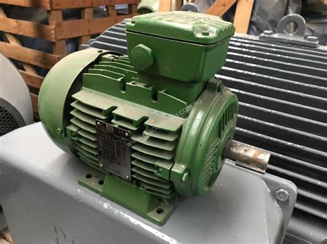 New Weg 0 37 Kw 0 5 Hp 8 Pole 415 V Ac Electric Motor Electric Motor In