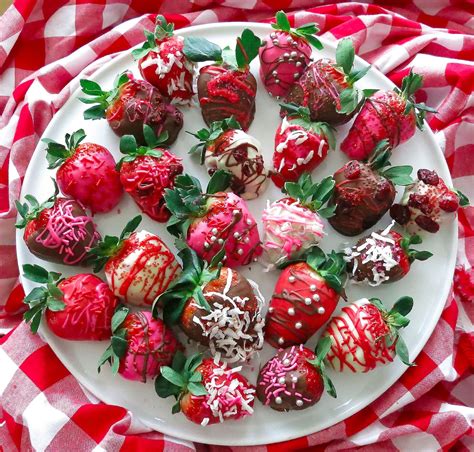 Valentines Day Chocolate Dipped Strawberries Abbeys Kitchen