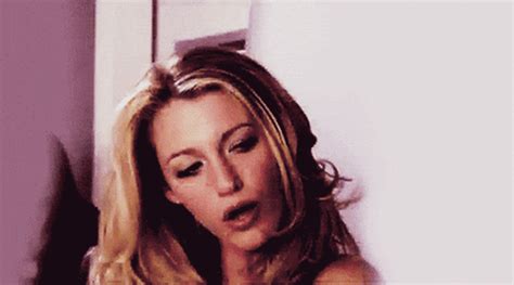 Happy Gossip Girl GIF Find Share On GIPHY
