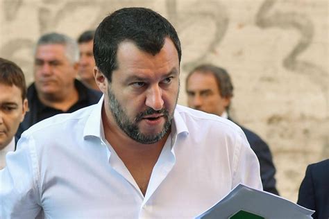 C'è da aggiungere che salvini è anche vicepremier, e lo rivendica tutti i giorni. Salvini vuole governare: 'risolvere i problemi fa parte di me'
