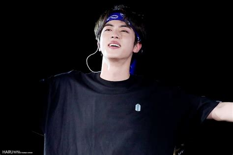 Bts Jin S Visual At The Saudi Arabia Concert Was The Epitome Of Nofilterneeded Koreaboo