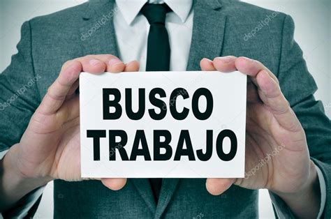 Busco Trabajo Buscando Un Trabajo En Español — Foto De Stock © Nito103