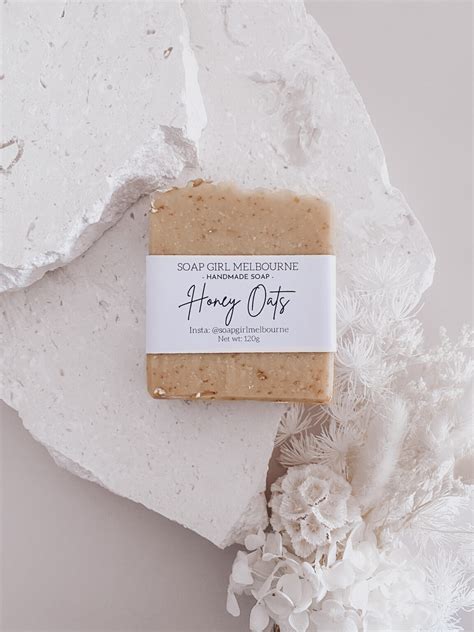 Hand Poured Soap Honey Oats Chuckle And Wood