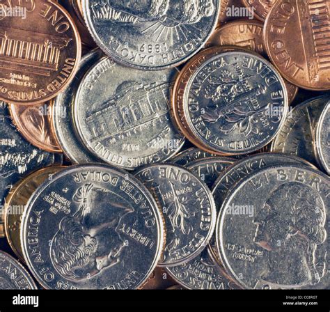 Pile Of Us Coins Stock Photo Alamy