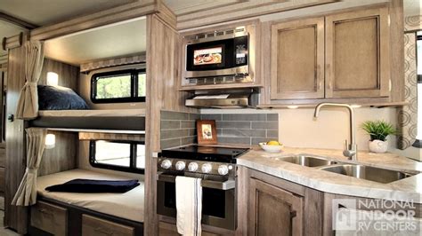 5 Awesome Class C Rvs With Bunk Beds Rvblogger