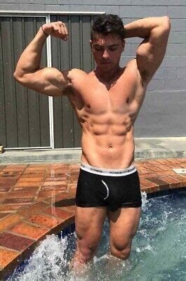 Shirtless Male Muscular Flexing Bicep Arm Pit Pool Beefcake Hunk Photo