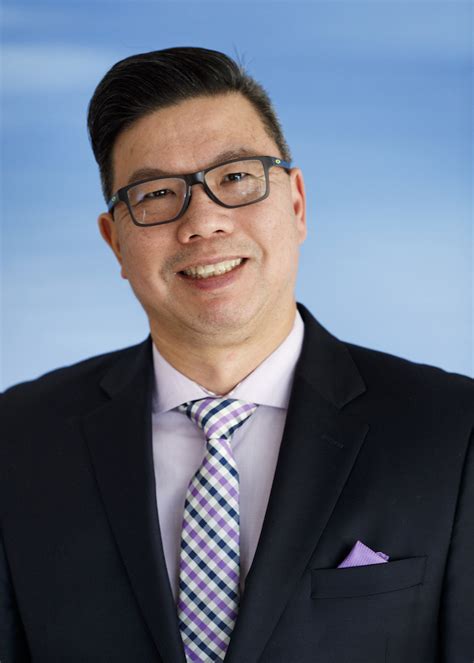 Dr Patrick Chin Orthopedic Surgeon Vancouver