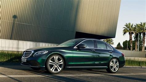 Mercedes Benz C Class Emerald Green Metallic Images Photos Gallery