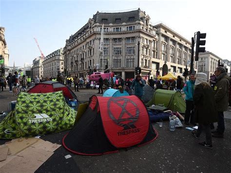 Who Are The Protesters On The Extinction Rebellion Frontline Express