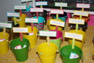 I love me some list of stuff to do. Bucket List Party | Retirement party decorations, Teacher ...