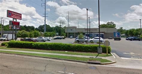 Walgreens sued over safety of parking lot