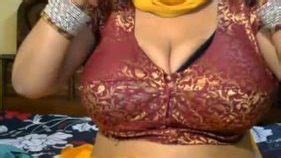 Big Boobby Desi Bhabhi Showing Full Nude Indian Xxx
