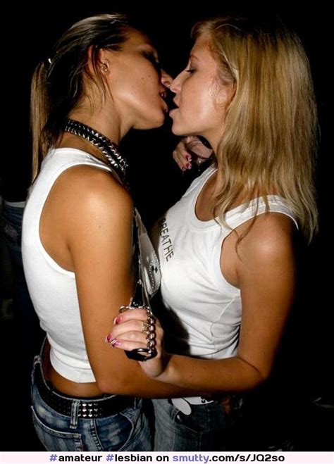 Amateur Lesbian Amateurlesbian Kiss Tanktop Smutty Com
