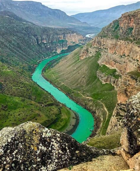 Deşt û Çîyayên Kurdistanê In 2022 Kurdistan Landscape World