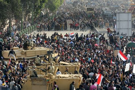 Bbc News Egypt Unrest Clashes Close Up