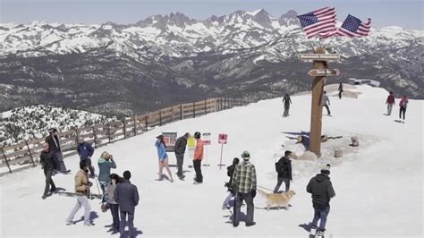 More Than 10 Feet Of Snow At Mammoth Mountain Summit Nbc Los Angeles