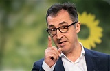 Bild zu: Cem Özdemir und die Partei: Grüne Kämpfe, grüne Ziele - Bild 1 ...