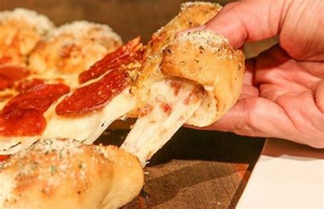 Pizza Hut Launches Bacon And Cheese Stuffed Crust Metro News