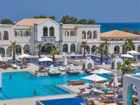 Anemos Luxury Grand Resort Holidaylifestyle