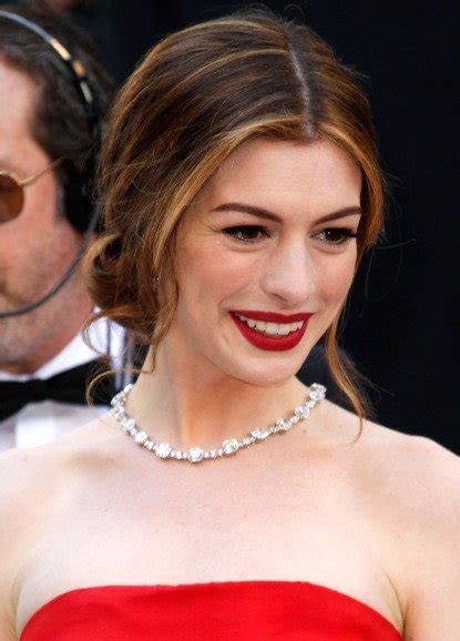 Anne Hathaway Hair Bob Style New Prom Cellebrity Hairs