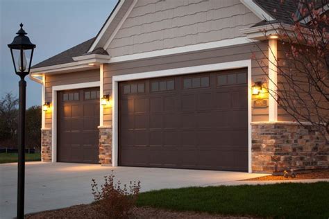 Tips For Selecting A Garage Door Extreme How To Blog
