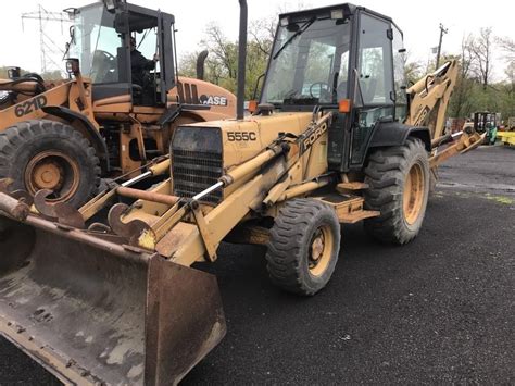 Ford 555c 4x4 Tractor Loader Backhoe Live And Online Auctions On