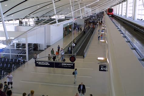 Edward H Mcnamara Terminal Detroit Metro Airport Dtw Flickr