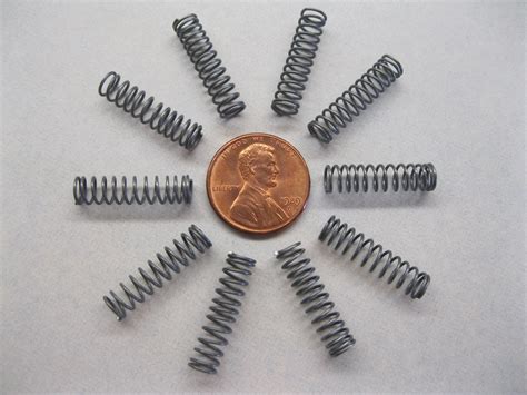 10 Pcs Small Compression Springs 34 In 20 Mm Long X 316 Etsy