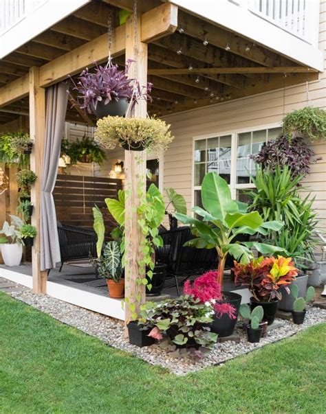 25 Fabulous Front Porch Decoration Ideas With Plants