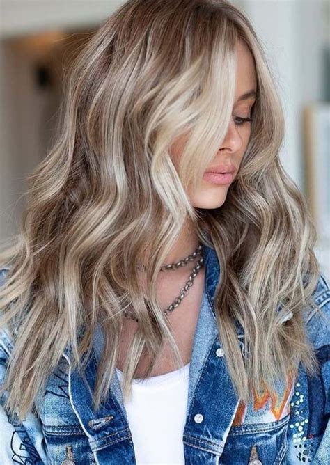 Hair color that warm tones look best with: 35 Stunning Ash Blonde Hair Color Looks