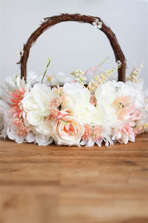 8 Cute And Simple Diy Flower Girl Baskets Weddingomania