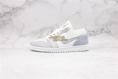 The latest aj1 low release from nike's jordan brand takes inspiration from none other than the fabled streets of paris. AAA Quality 2019 Air Jordan 1 Low "Paris" CV3043-100 Mens ...