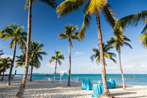 The 20 Best Things To Do In Nassau Bahamas For First Time Visitors