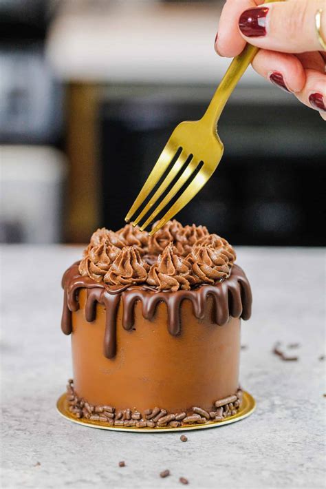 Mini Chocolate Cake Recipe The Perfect Date Night Dessert Chelsweets