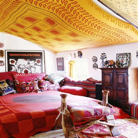 Decorating your drop ceiling tiles will enhance your ceiling and show off your space from top to bottom. Beautiful Boho Bedroom Decorating Ideas and Photos