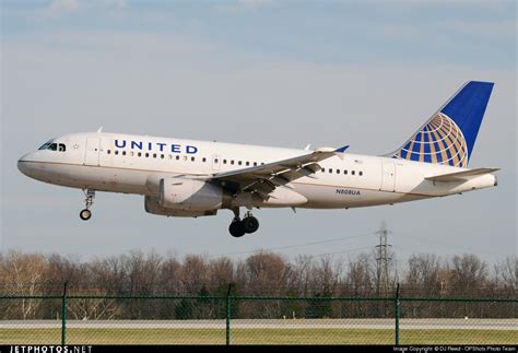 N808ua Airbus A319 131 United Airlines Dj Reed Jetphotos