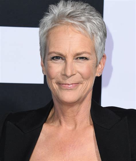 Typical pixie, you get more hair to work on, on top. Jamie Lee Curtis Showed Up to the 2019 Golden Globe With A ...