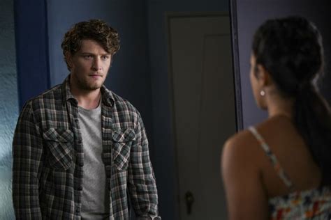 What Michaels Return To “jane The Virgin” Means For The Show